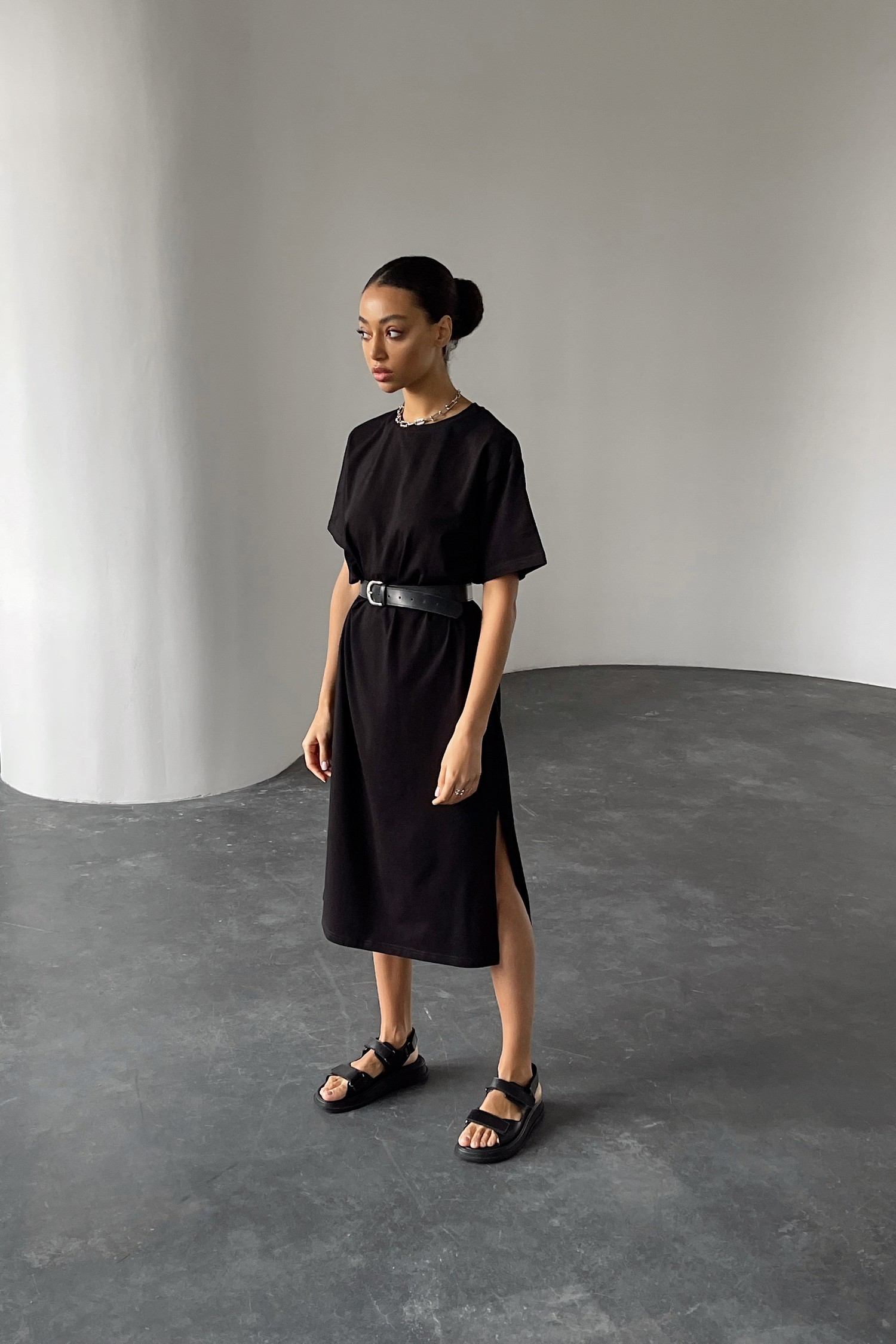 Платье-футболка черное - THE LACE Фото 81047 Платье-футболка черное - THE LACE Фото 81047