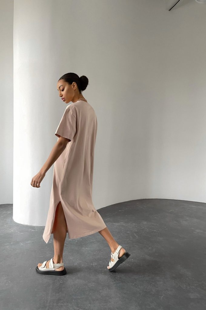 Платье-футболка бежевое - THE LACE Фото 81032