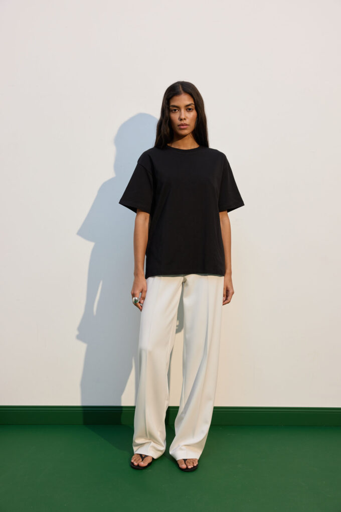 Футболка oversize чорна фото 3