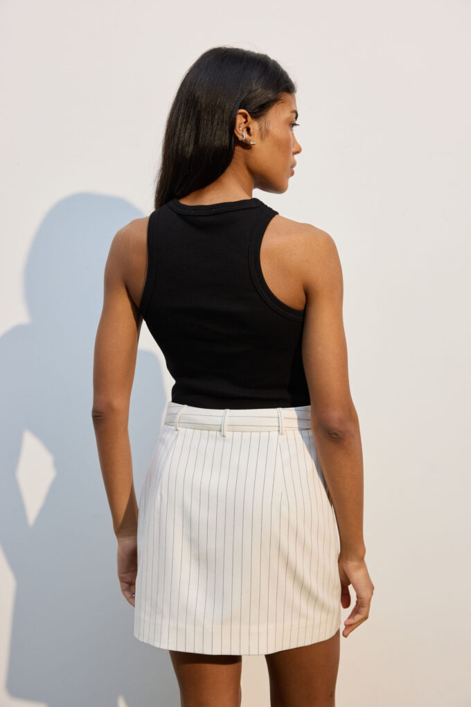 Jersey top in black photo 3